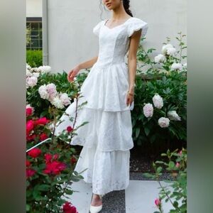 White Ivy City Dress